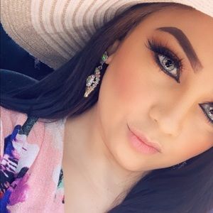 Meet your Posher, Daisy